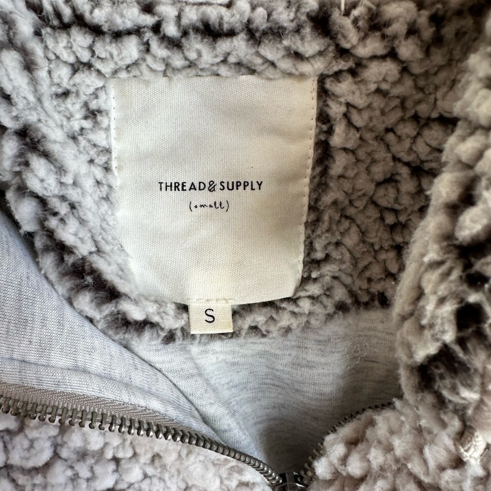 Thread and Supply - Picture 5 of 5